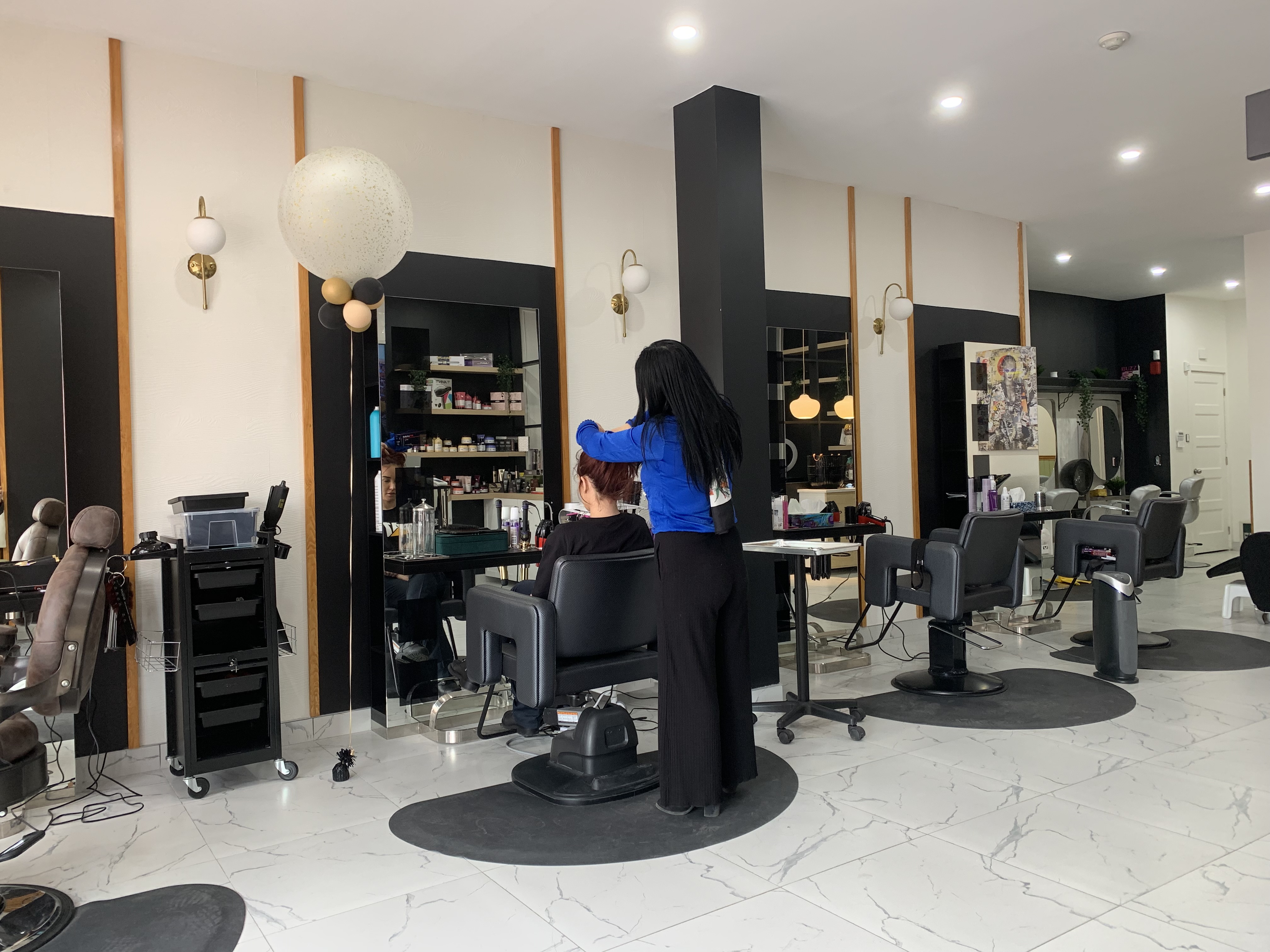 Femilux Hair Salon